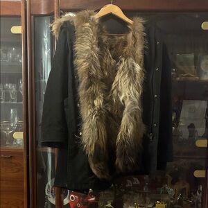 Elegant Black Teddy Jacket with Genuine Fox Fur